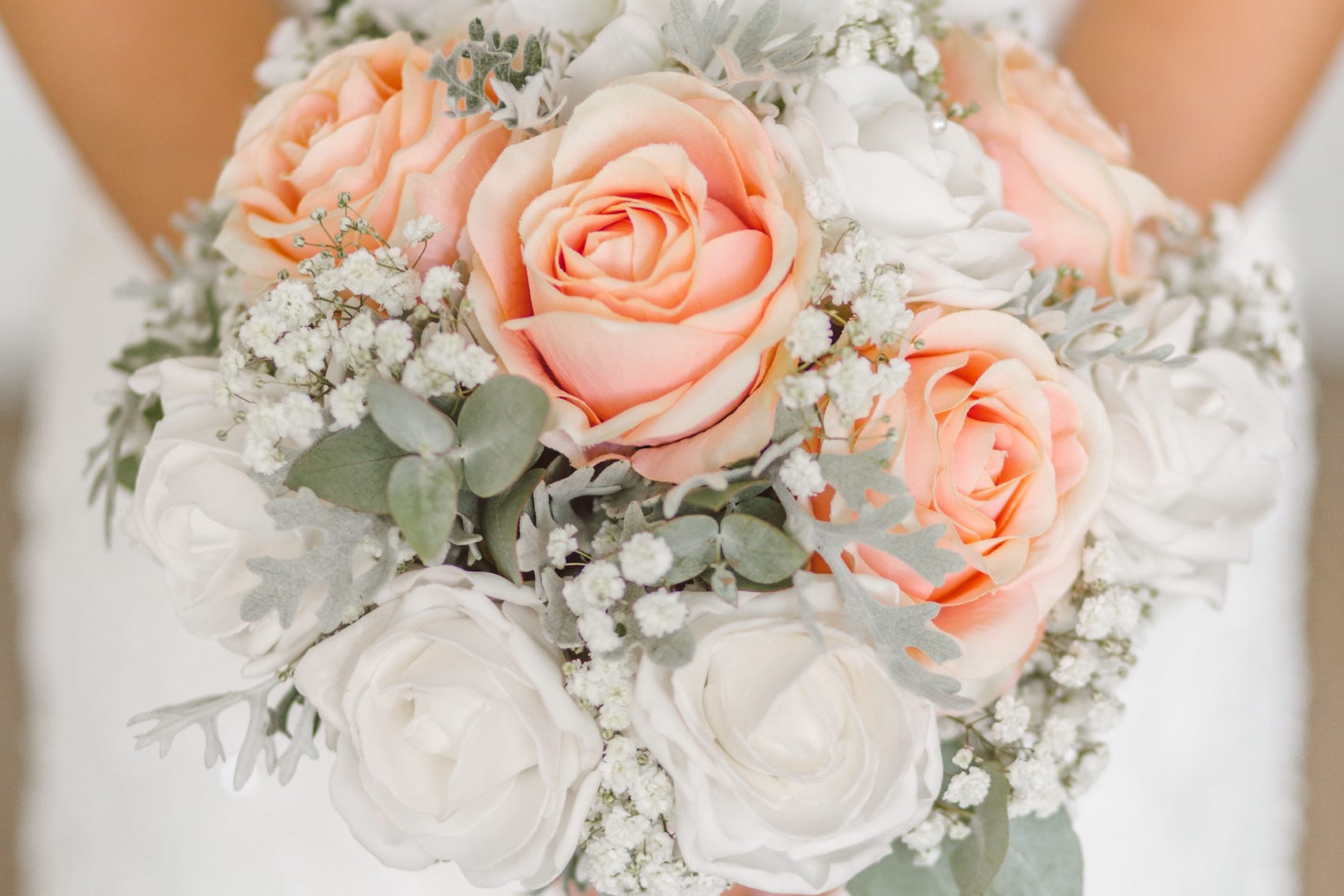 Bruidsboeket – oranje, wit met parels